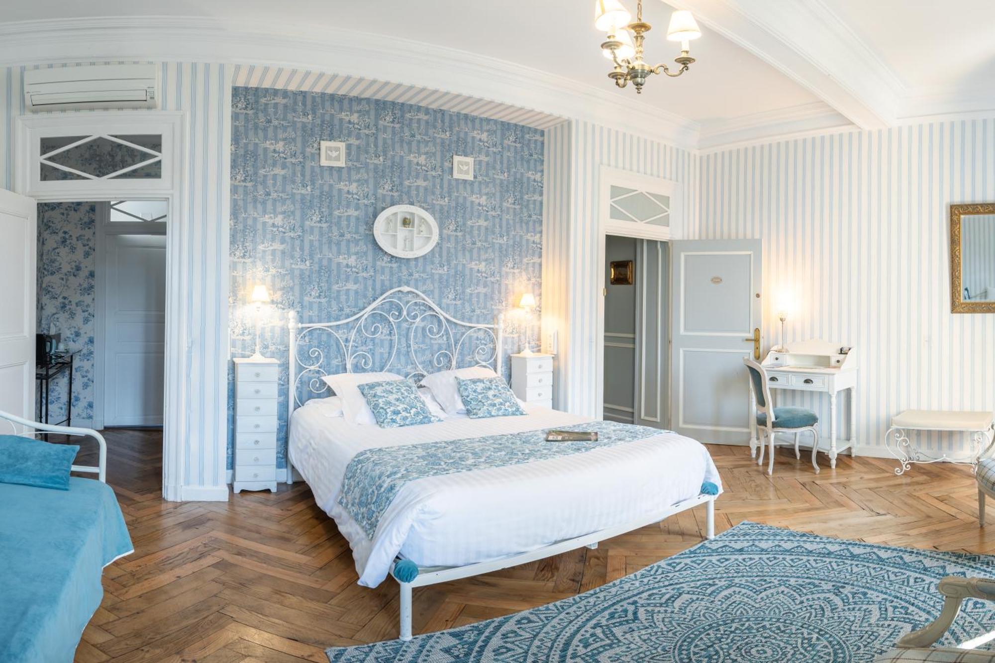 Maison D'Hotes "Les Jardins De Mazamet" Экстерьер фото