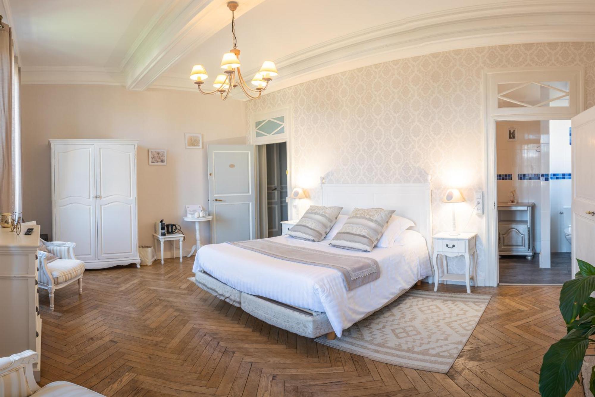 Maison D'Hotes "Les Jardins De Mazamet" Экстерьер фото